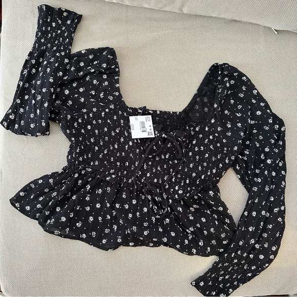 American Eagle Outfitters Tops - American Eagle Floral Black Women's Top